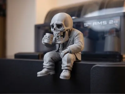 050 Dead Tired Boss - Desk Companion