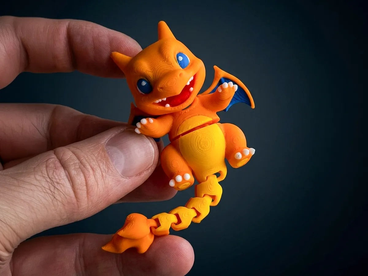 21 Articulated Charizard Dragon Keychain