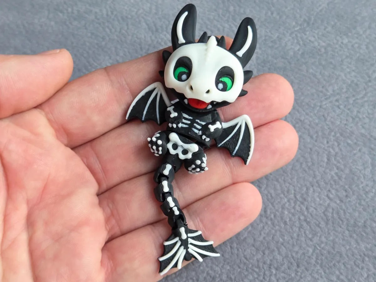 Halloween Articulated Toothless Skeleton Keychain