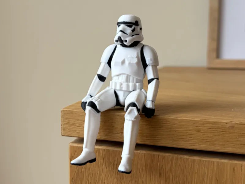 023 Stormtrooper Sitting on Shelf   AMS  SingleColor