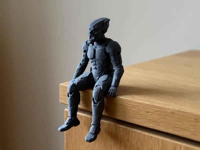 025 Green Goblin Sitting Shelf Figure  Spider-Man