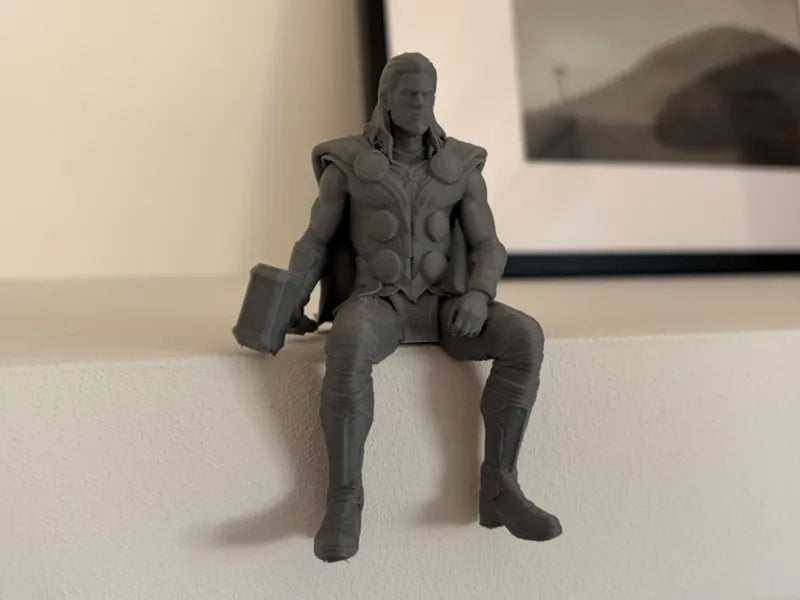 084 Thor Sitting on Ledge Figure Marvel