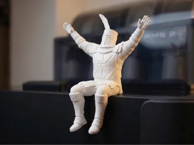 086 Sitting Solaire of Astora - Praise the Sun