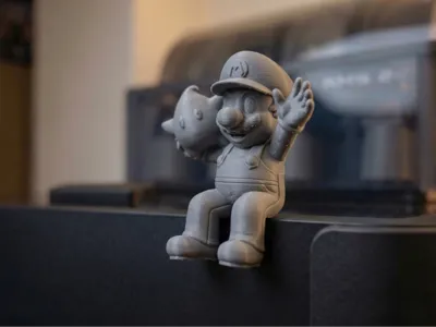 093 Super Mario  Luma Monitor  Shelf Sitter